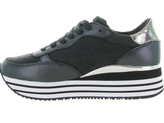 baskets et sneakers - Tendance - femme - Cuir - Noir - Crime london